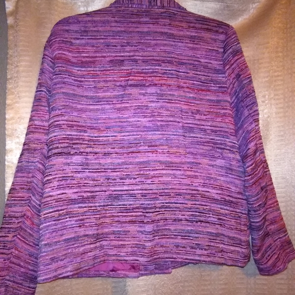 Beautiful Fall Blazer From Coldwater Creek - Picture 3 of 4